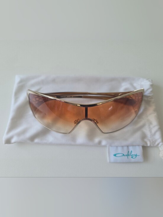 Oakley Accessories - Vintage Oakley Dart Sunglasses Y2K 2000's Womans